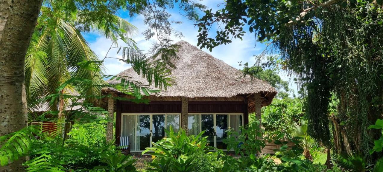 Sangany Lodge Befotaka Bay Esterno foto
