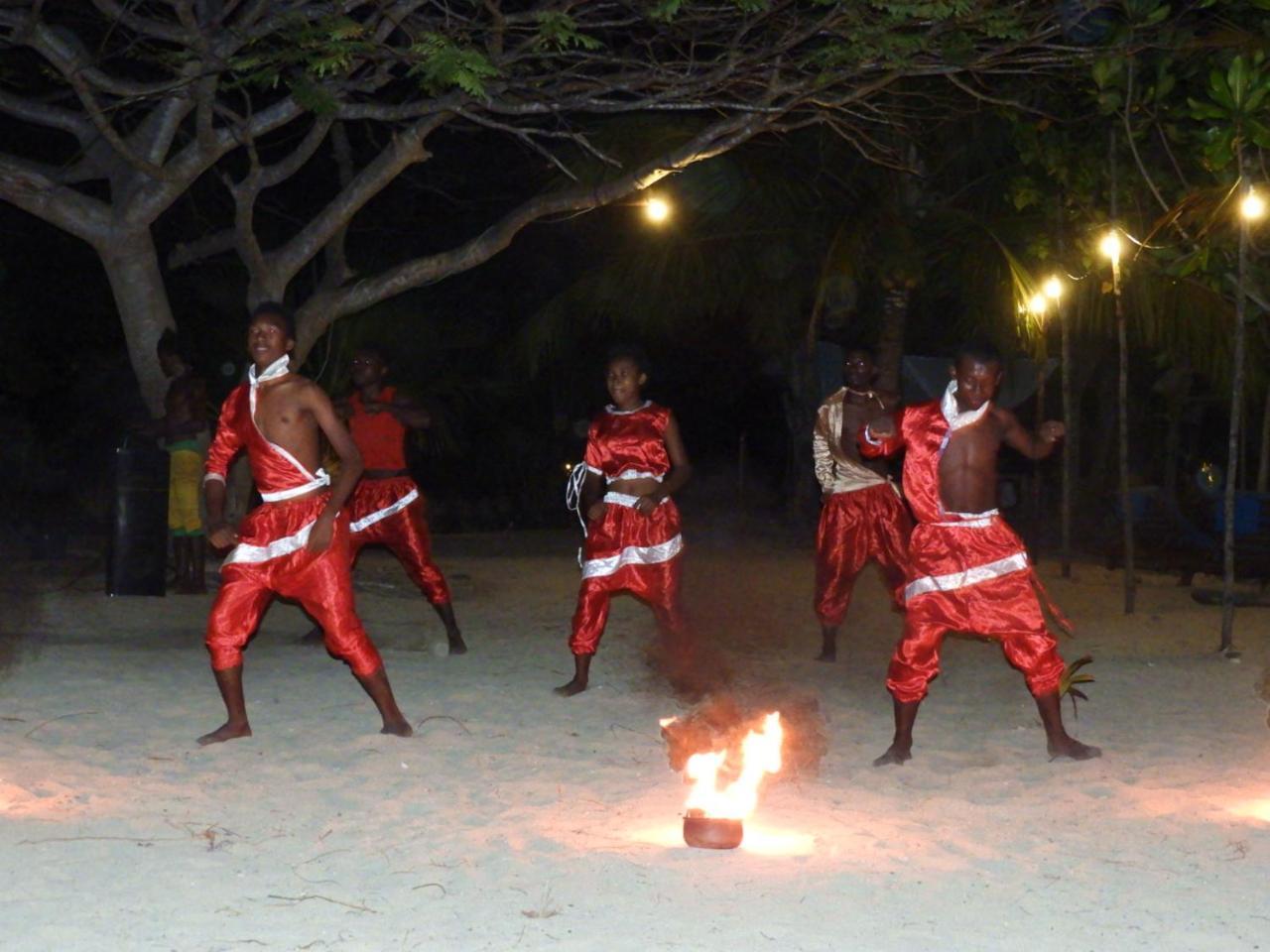 Sangany Lodge Befotaka Bay Esterno foto